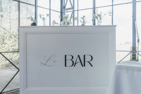LE BAR
