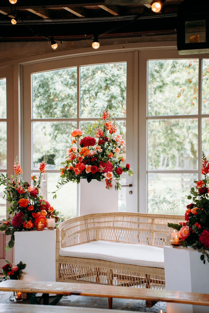 Trois colonnes moderne