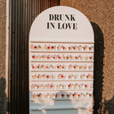 Mur à étagères arrondi 